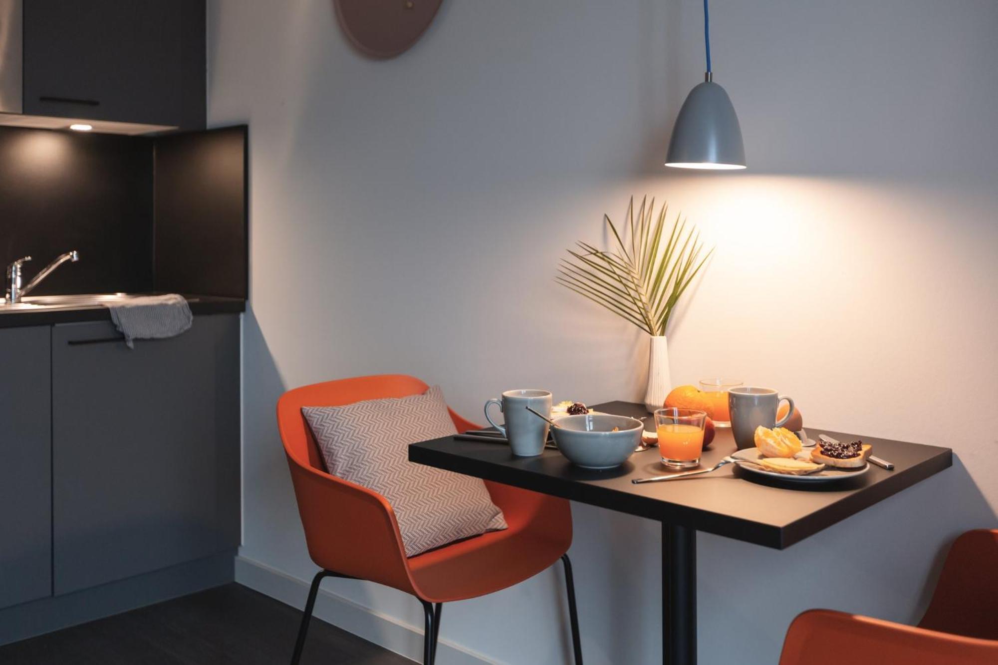 Candlewood Suites Berlin Charlottenburg By Ihg Dış mekan fotoğraf